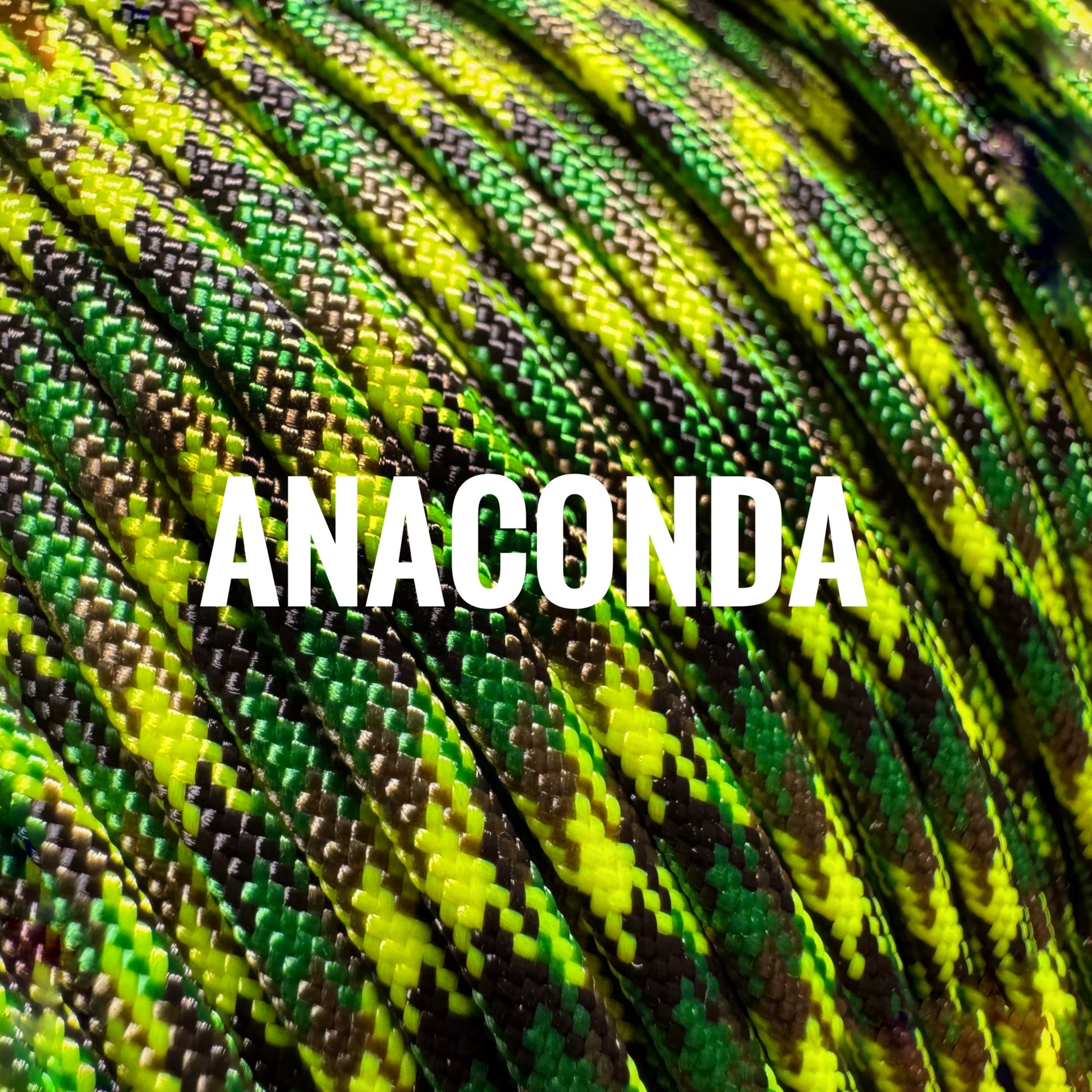 Close-up of green and black patterned cord with 'ANACONDA' branding.